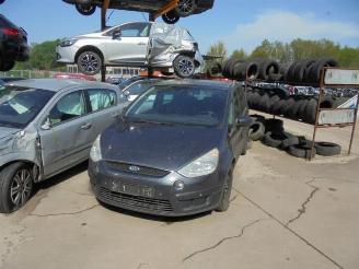 uszkodzony samochody ciężarowe Ford S-Max S-Max (GBW), MPV, 2006 / 2014 2.5 Turbo 20V 2007/4