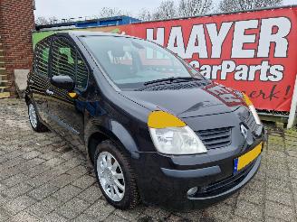 Tweedehands auto Renault Modus 1.2 16v expression luxe 2004/12