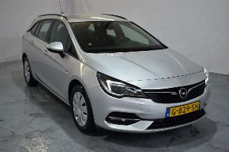 Schade bestelwagen Opel Astra SPORTS TOURER 2019/11
