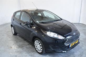 Schade scooter Ford Fiesta 1.0 STYLE 2015/4