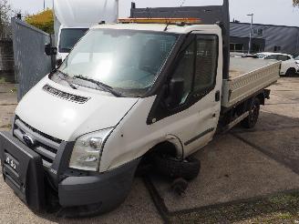 Schade scooter Ford Transit 300S 2.2 TDCI PickUp 2011/5