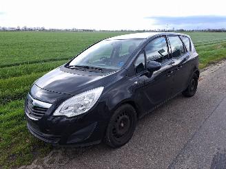 uszkodzony kampingi Opel Meriva 1.4 16v 2012/3