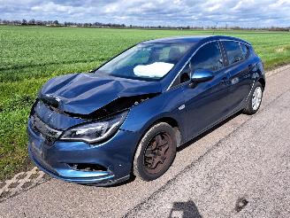 Unfall Kfz Anhänger Opel Astra K 1.0 12V 2016/3