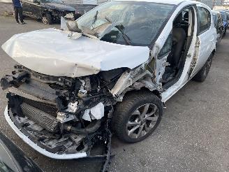 uszkodzony inne Opel Corsa-E 1.3 cdti 2016/1