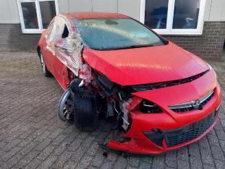 uszkodzony maszyny Opel Astra Astra J GTC (PD2/PF2), Hatchback 3-drs, 2011 / 2018 2.0 CDTI 16V ecoFLEX 2012/10