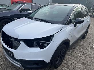 uszkodzony inne Opel Crossland X  1.2 Turbo Innovation 2019/7