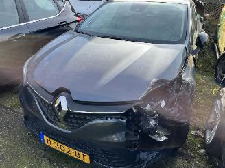 uszkodzony samochody ciężarowe Renault Clio 1.0 TCE Zen 2021/9