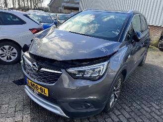Unfall Kfz Auflieger Opel Crossland X  1.2 Turbo Automaat  ( Panorama dak )  21400 KM 2019/4
