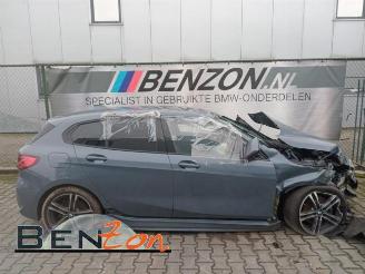 uszkodzony maszyny BMW 1-serie 1 serie (F40), Hatchback, 2019 118i 1.5 TwinPower 12V 2021/10