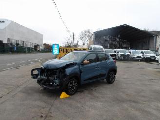 damaged commercial vehicles Dacia Spring  2023/9