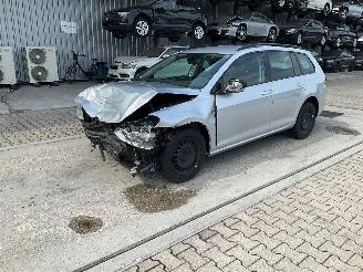 škoda dodávky Volkswagen Golf VII Variant 1.2 TSI 2014/2