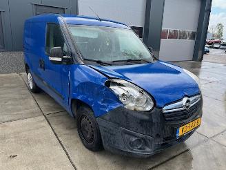 Schade oplegger Opel Combo 1.6 CDTI 2013/5