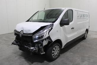 dañado vehículos comerciales Renault Trafic  2021/7