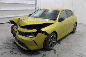 dañado máquina Opel Astra  2022/10