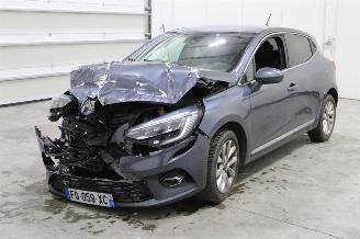 dañado camiones Renault Clio  2020/6