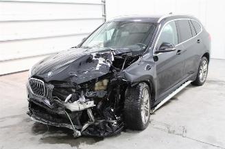 dañado vehículos comerciales BMW X1  2019/1