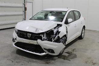 dañado vehículos comerciales Dacia Sandero  2022/3