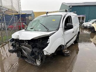 Unfall Kfz Wohnwagen Renault Kangoo Kangoo Express (FW), Van, 2008 1.5 dCi 75 FAP 2019/8