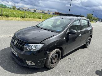 uszkodzony samochody osobowe Dacia Sandero  2018/5