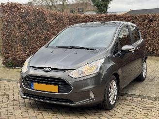 Schade camper Ford B-Max 1.6 TI-VCT Style NAP / AUTOMAAT 2016/1